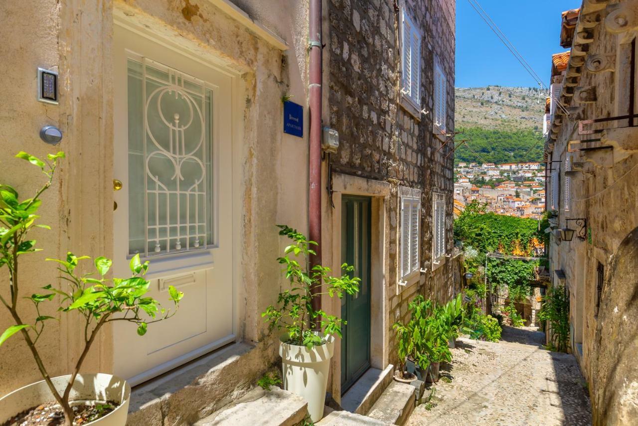 Villa Old Town House With Floor Heating & Lush Private Garden Dubrovnik Exterior foto