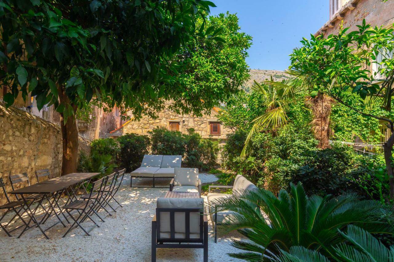 Villa Old Town House With Floor Heating & Lush Private Garden Dubrovnik Exterior foto